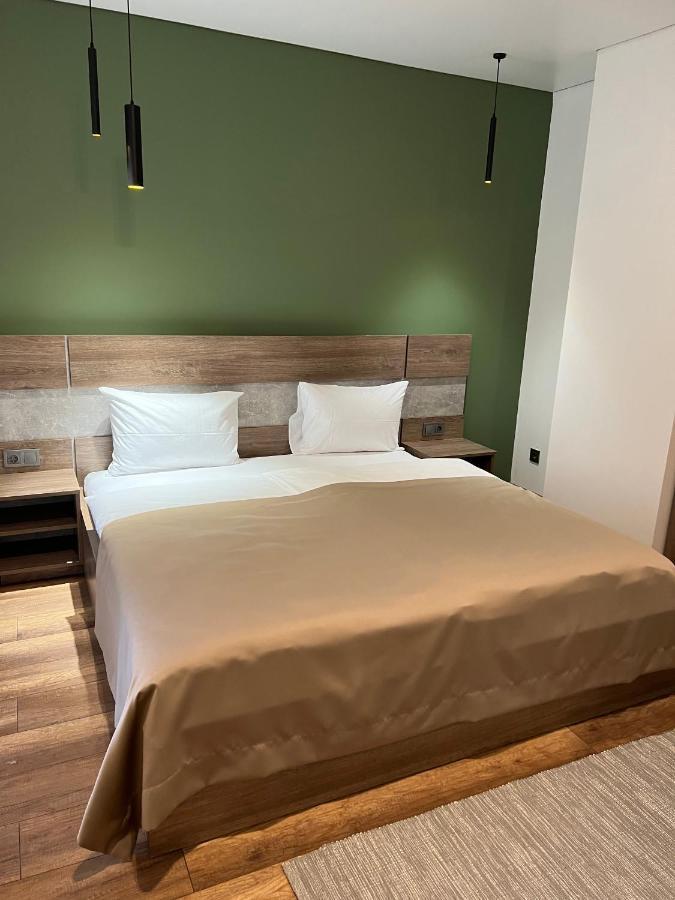Отель Loft Wood Мукачево Экстерьер фото