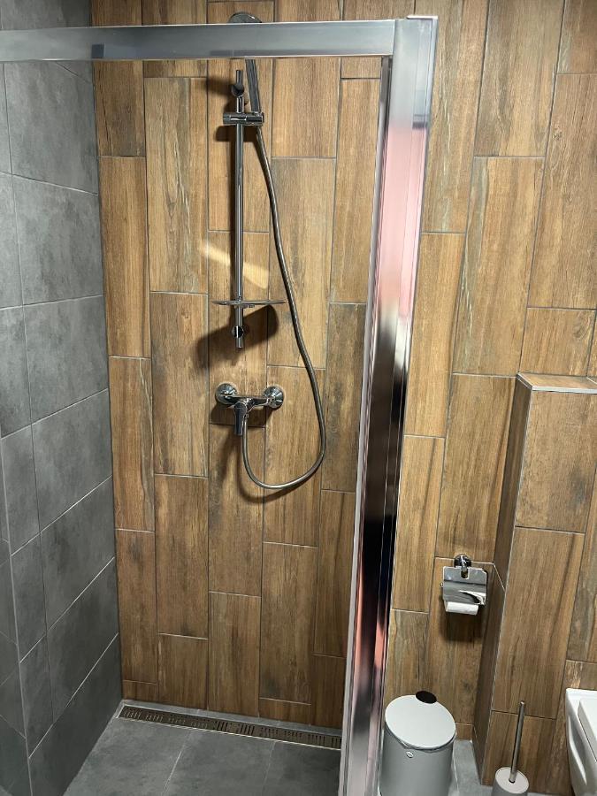Отель Loft Wood Мукачево Экстерьер фото
