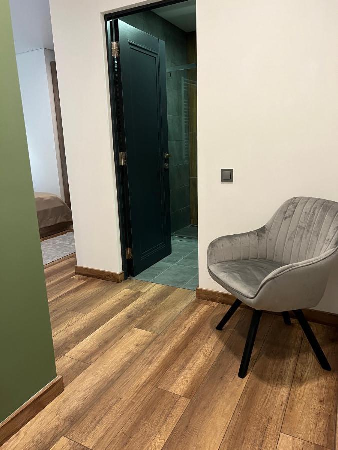 Отель Loft Wood Мукачево Экстерьер фото